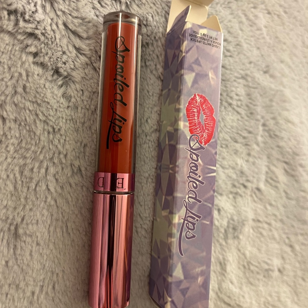 Spoiled lips
